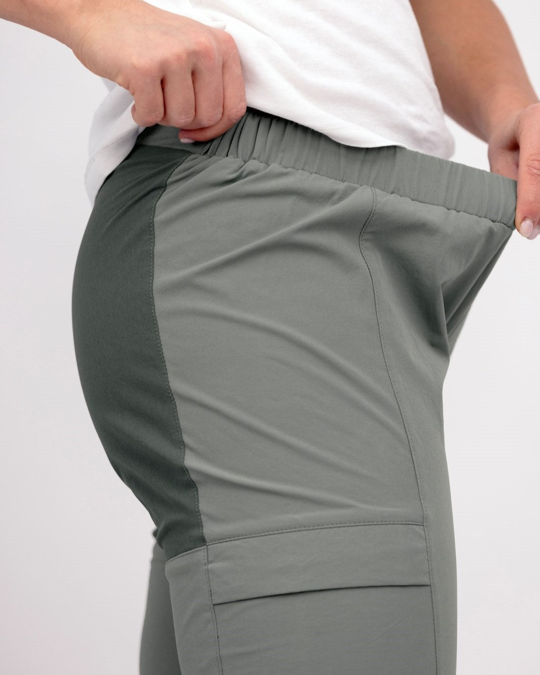 Ženske pohodne hlače Trek olivno zelene